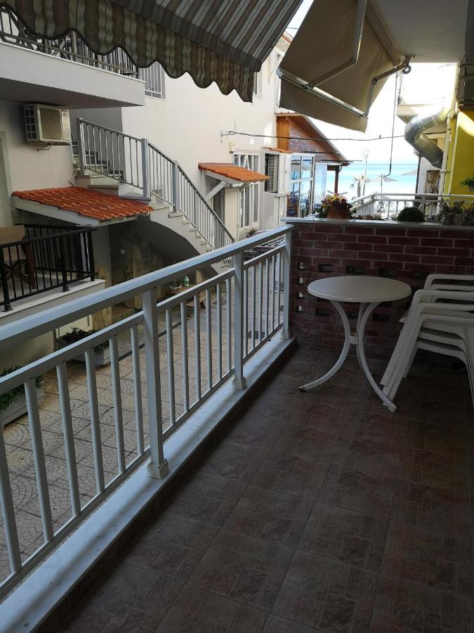 Gatos Beach Hotel เปฟโกโฮรี ภายนอก รูปภาพ