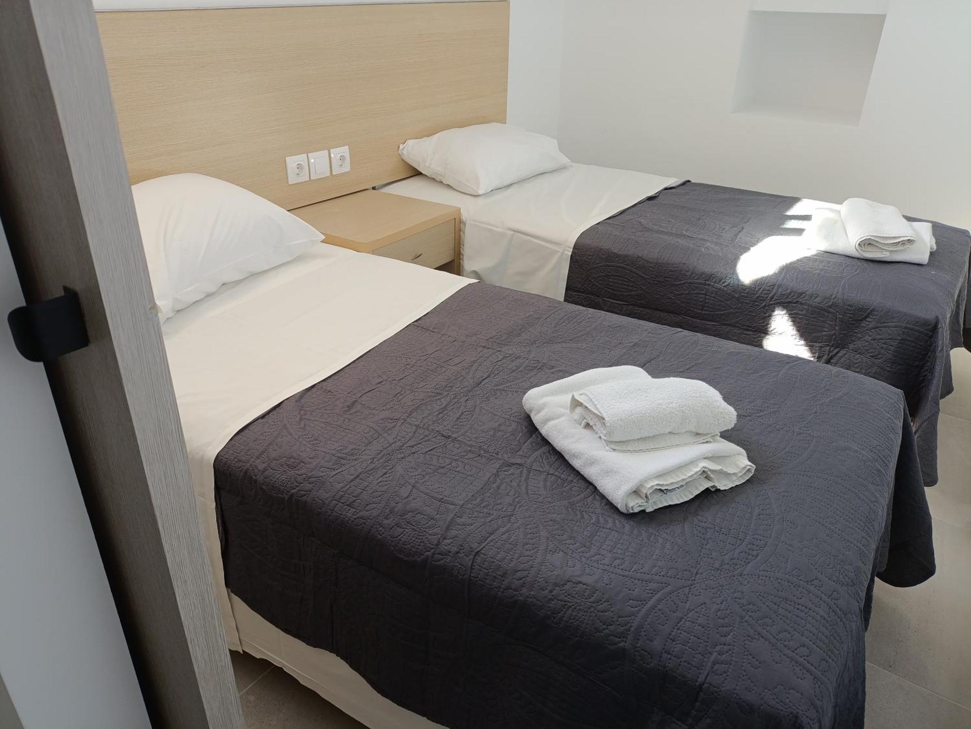 Gatos Beach Hotel เปฟโกโฮรี ห้อง รูปภาพ