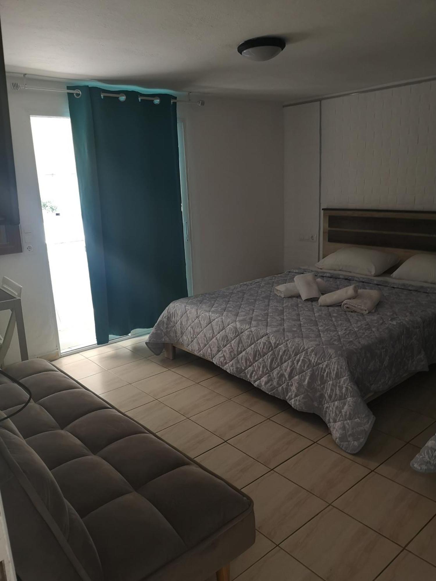 Gatos Beach Hotel เปฟโกโฮรี ห้อง รูปภาพ
